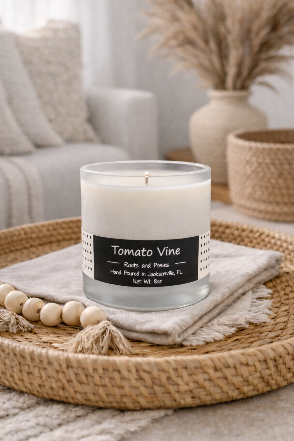 Tomato Vine Soy Candle for a Fresh, Garden-Inspired Scent